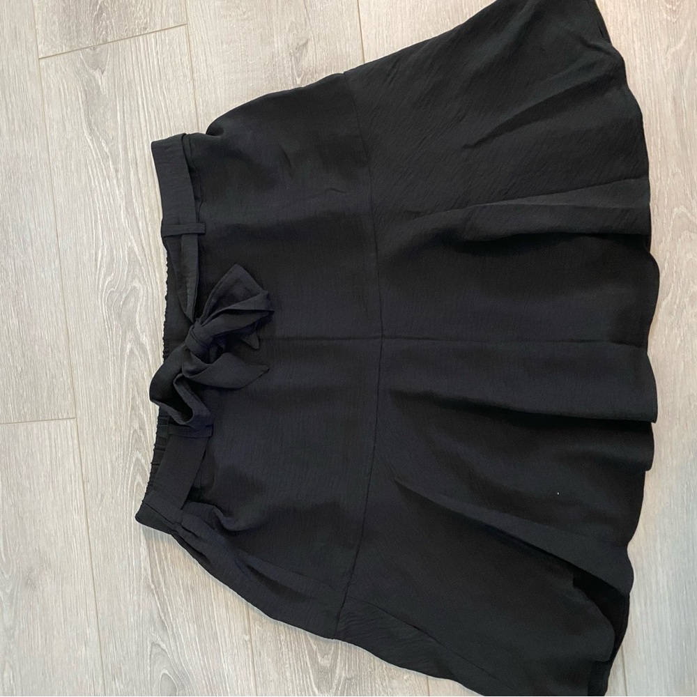 SOHO Black Women's Skort Large